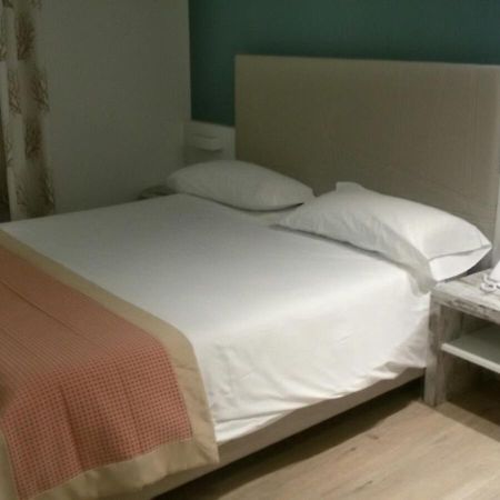 Gabbiano Hotel 시비타노바 마르셰 외부 사진