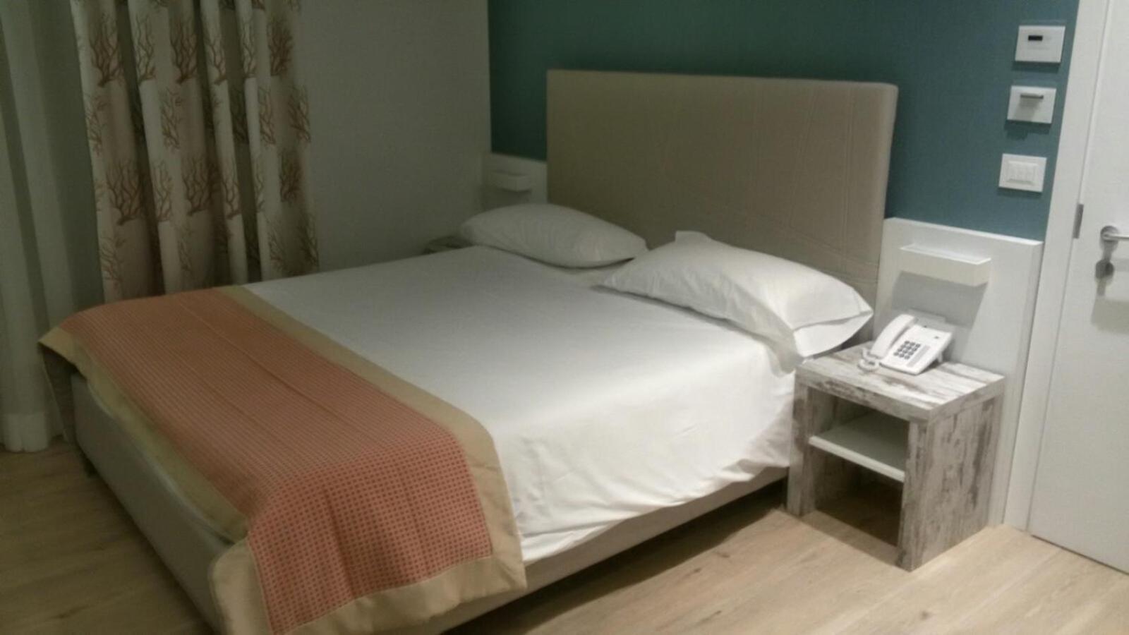 Gabbiano Hotel 시비타노바 마르셰 외부 사진