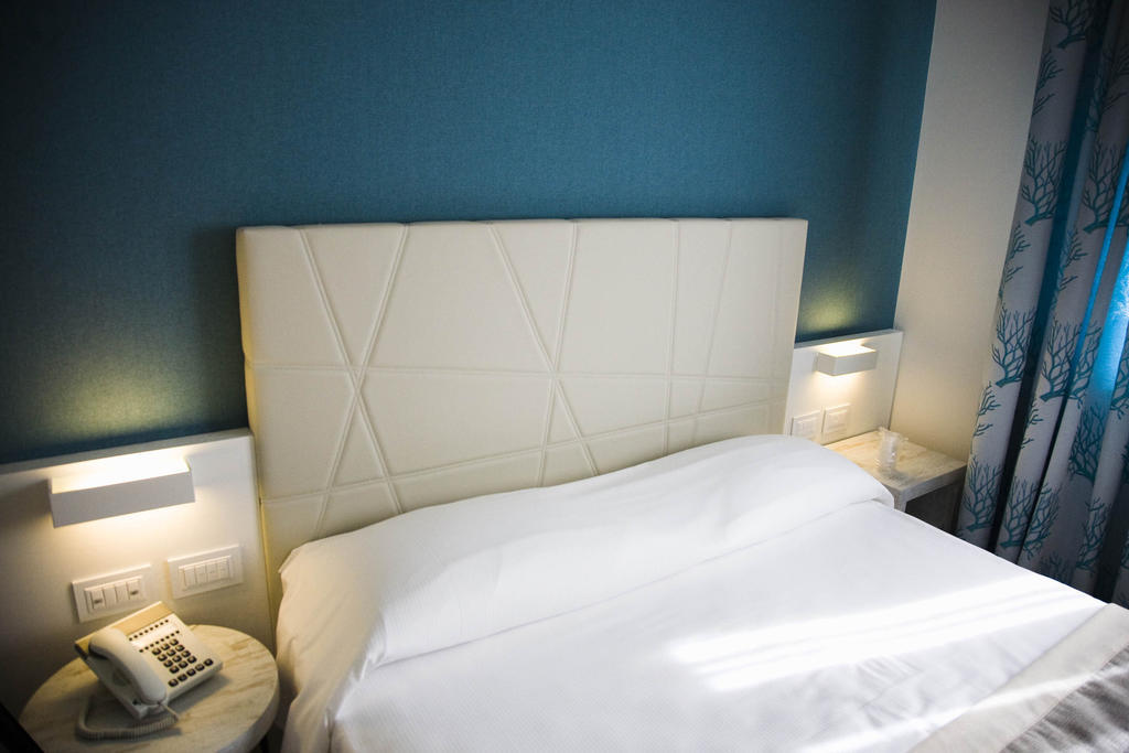 Gabbiano Hotel 시비타노바 마르셰 외부 사진