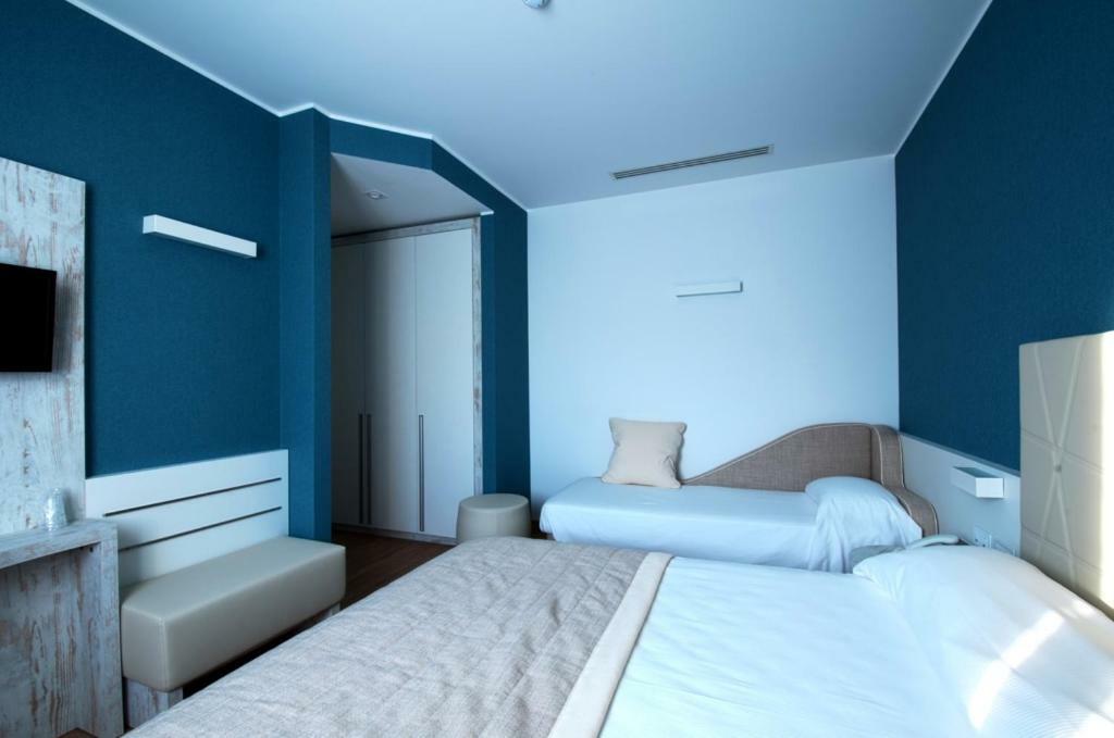 Gabbiano Hotel 시비타노바 마르셰 외부 사진